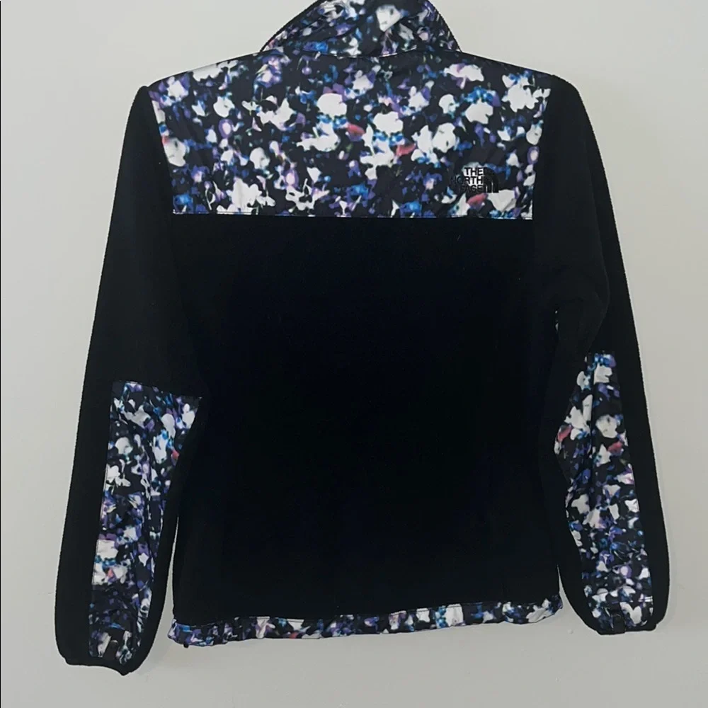 Floral Patterned Jacket - Picture 7 of 7